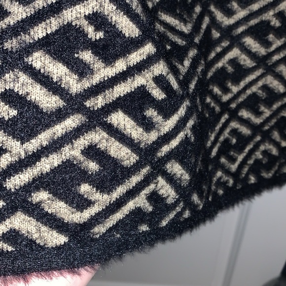 Logo F designer sweater dress M EUC no tags As Is - Picture 2 of 7
